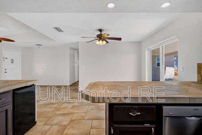 Photo - 2250 Atlantic Dr