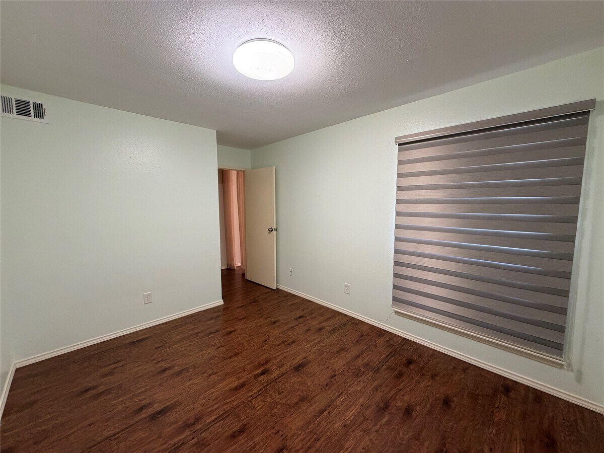 Photo - 6602 Harbor Town Dr Unit 308