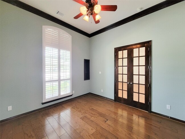 Photo - 18419 E Morgans Bend Dr