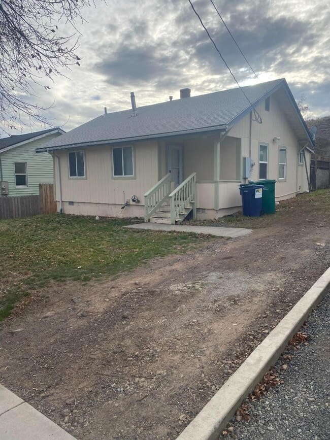 Photo - 754 California Ave