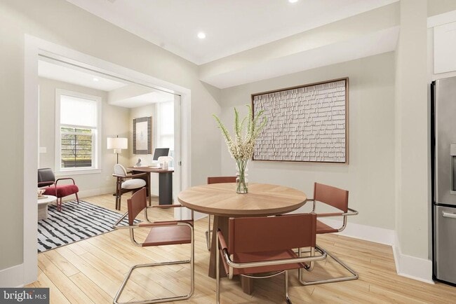 Photo - 1624 26th Pl SE