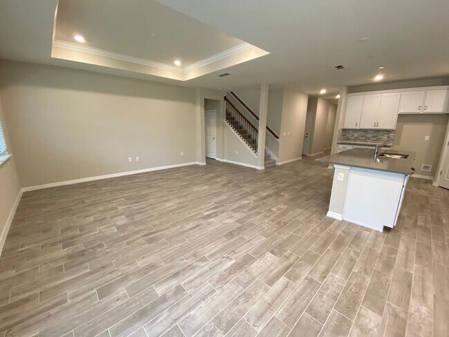 Photo - Freshly Updated 5-Bedroom, 4-Bath Home in Grand Oaks – Nearly New Condition