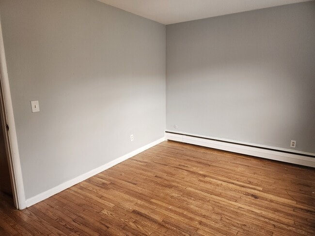 Photo - 96 S Hamilton St Unidad A8