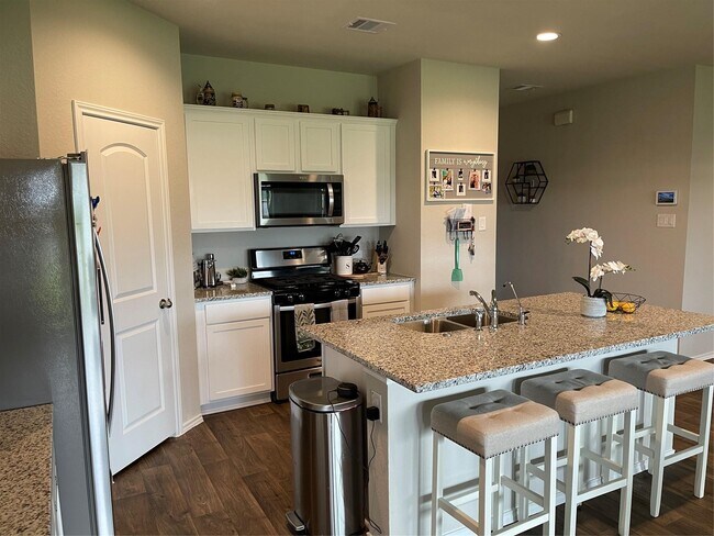 Photo - 18356 Klamath Falls Ln