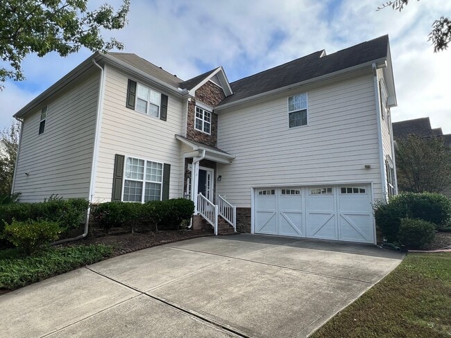 Photo - 712 CALLAY Hill Way