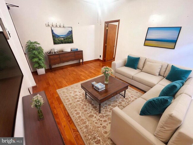 Building Photo - 148 N 21st St Rental