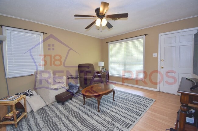 Photo - 3 Bed 2 Bath Home in Ruston!