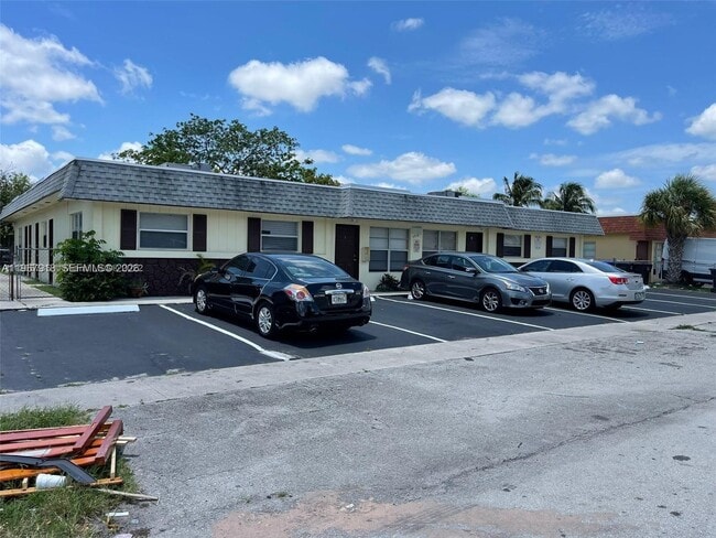 Photo - 7710 SW 10th Ct Unit A