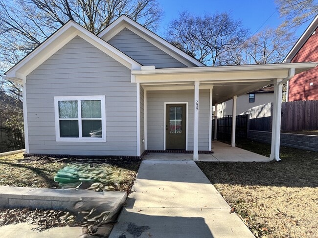 Building Photo - 239 Cedar St