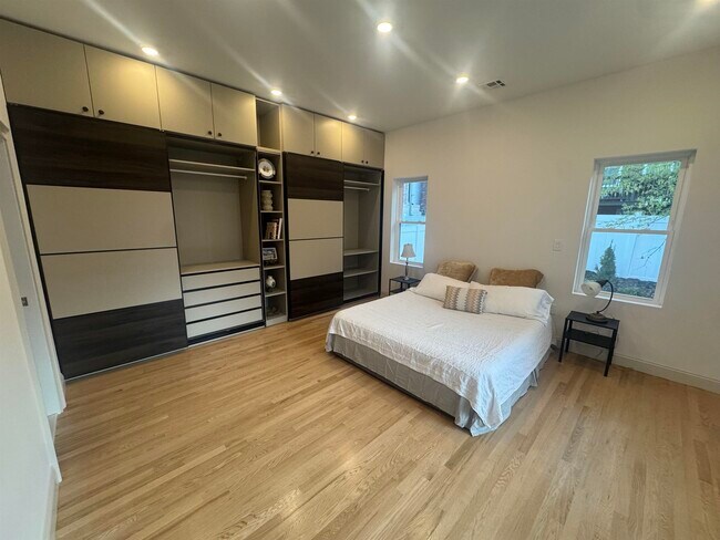 Photo - 315 25th St Unit 1