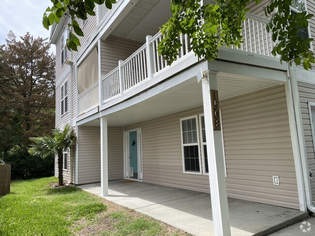 Building Photo - 1508 Parks Ave Rental