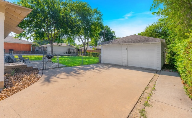 Photo - 3 Bedroom home in highly desireable area