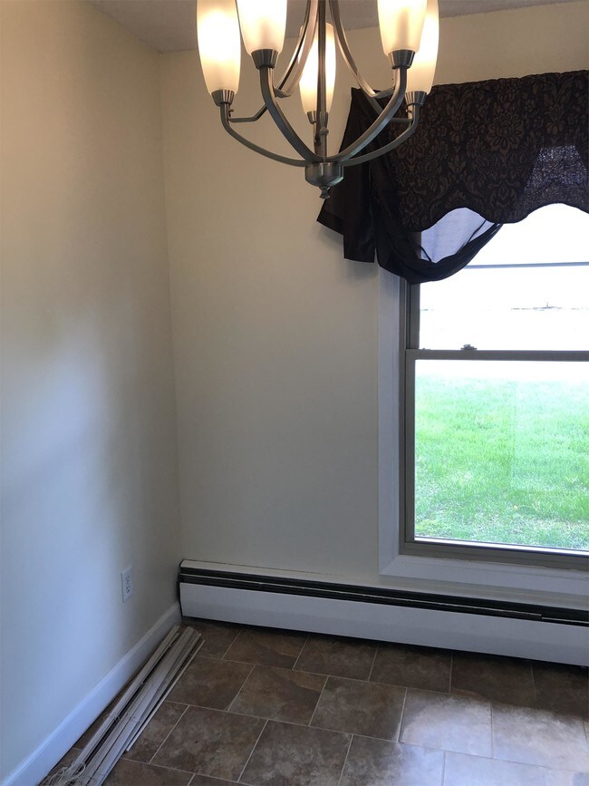 Photo - 902 9th Ave S