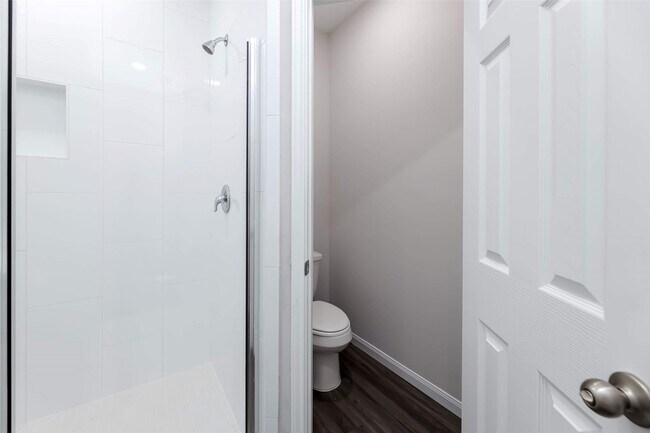 Photo - 2029 Rd 3550