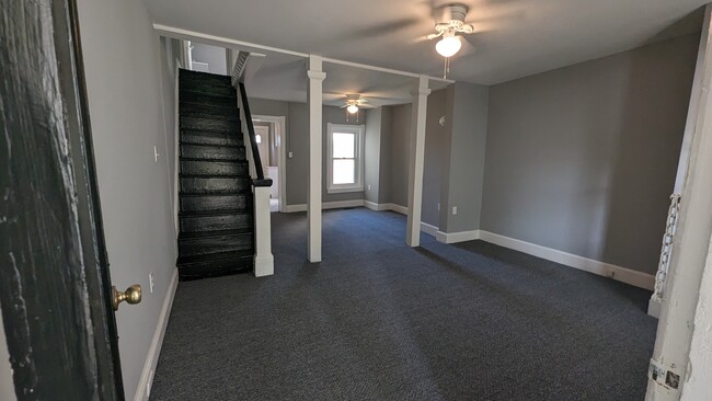 Fully Renovated - 5 Newlinville Rd Townhome