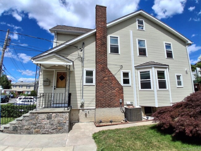 Photo - 16 Richardson Pl