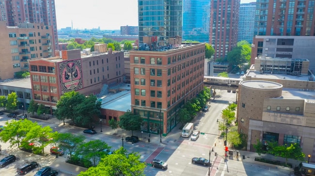 Photo - 900 S Wabash Ave Unit 705