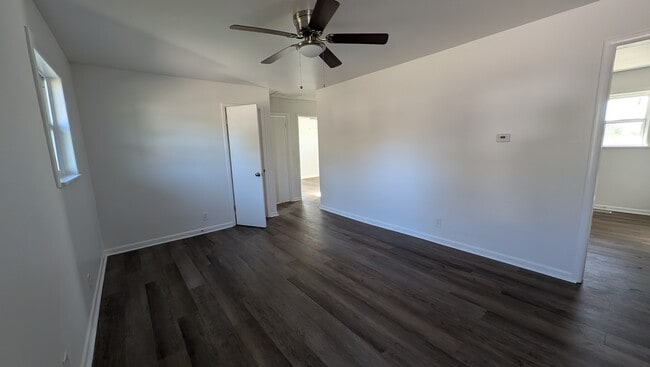 Photo - 1027 E Wallace St