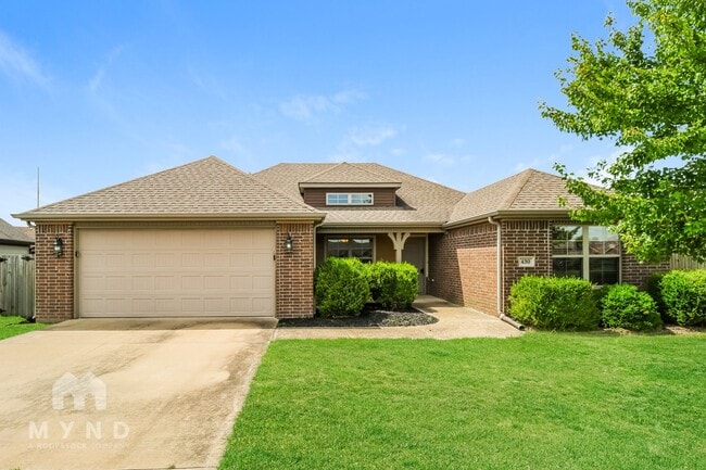 Photo - 430 Ravenna Dr House