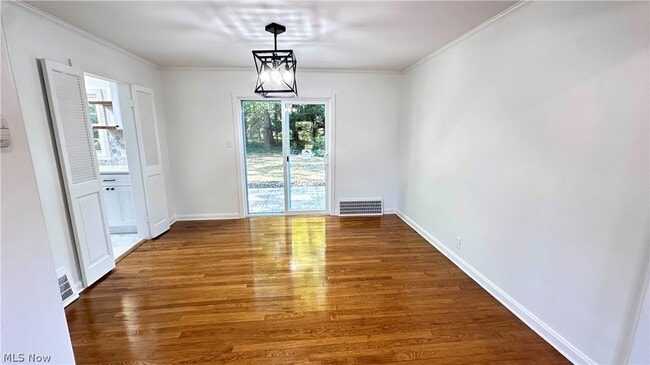 Photo - 1271 Hereford Rd