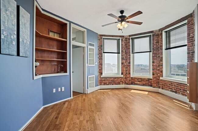 Photo - 1615 Q St NW
