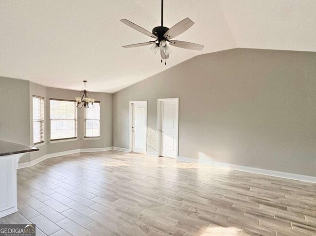 Photo - 108 Honeysuckle Rd