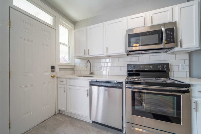 Photo - 119 E 7th Ave