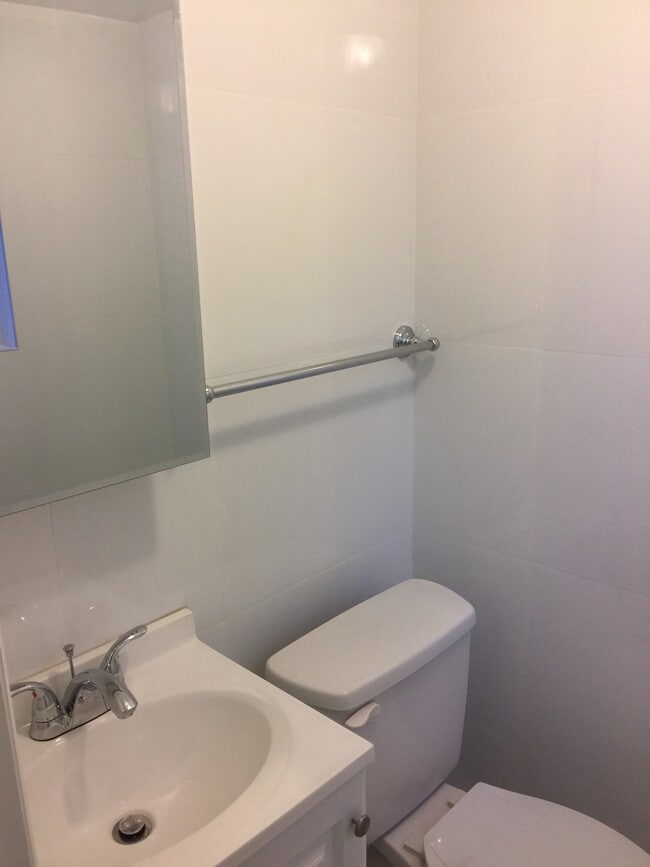 Photo - 6639 Burns St