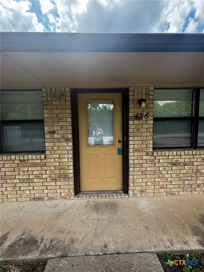 Photo - 434 County Rd 4616