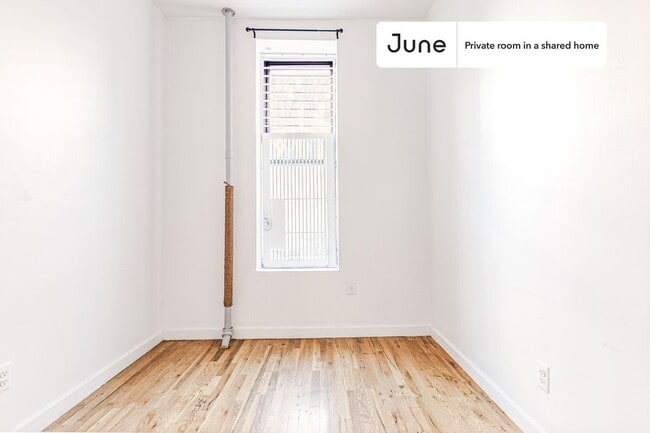 Photo - Room in Shared 4 bed/2 bath home Unit B