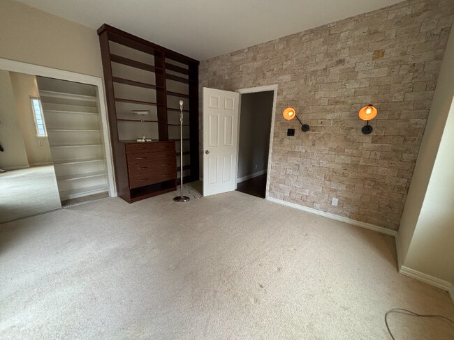 Photo - 133 Cresta Vista Dr Unit 1