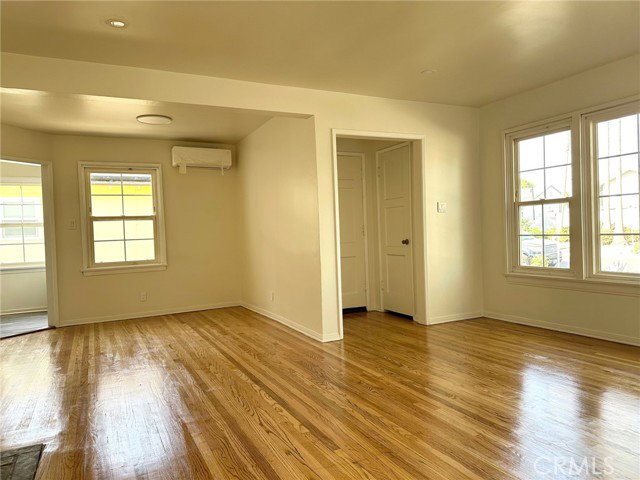 Building Photo - 6539 Blucher Ave