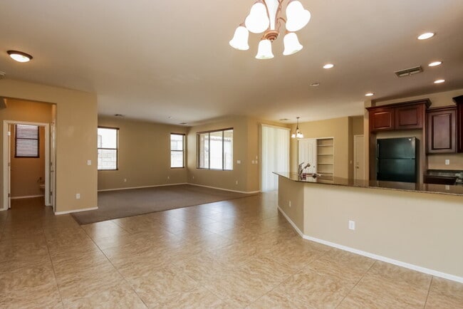 Photo - 3297 E Ivanhoe St