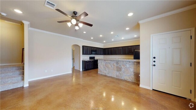 Building Photo - 136 Knox Dr Rental