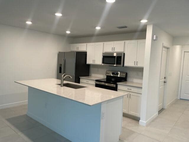 Photo - 6737 Broadwater Ln