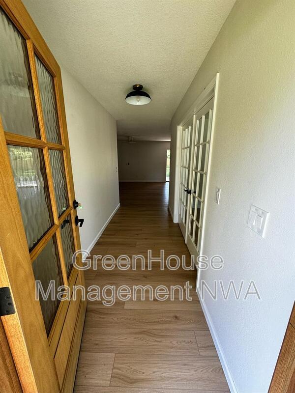 Photo - 2202 SE 16th St