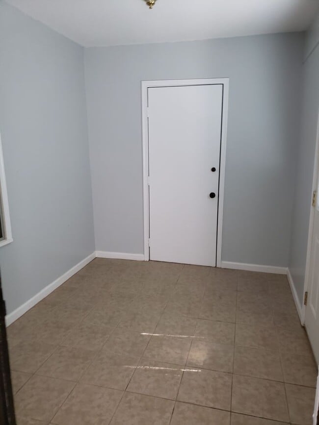 Photo - 333 Wrenfield Rd Unidad B