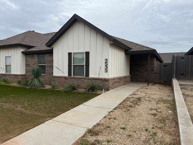 Photo - 2535 137th St House