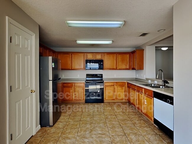 1388 N Platte Ct