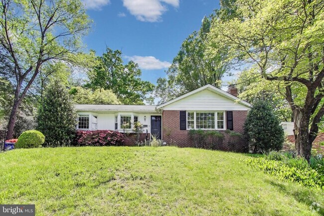 Building Photo - 14207 Gaines Ave Rental