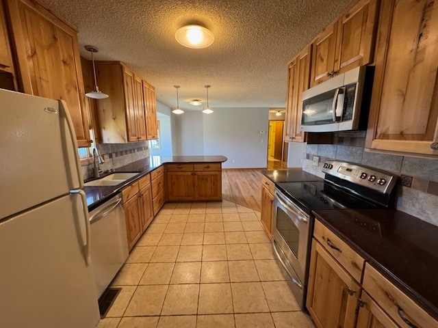 Photo - 1112 W Saratoga Ave