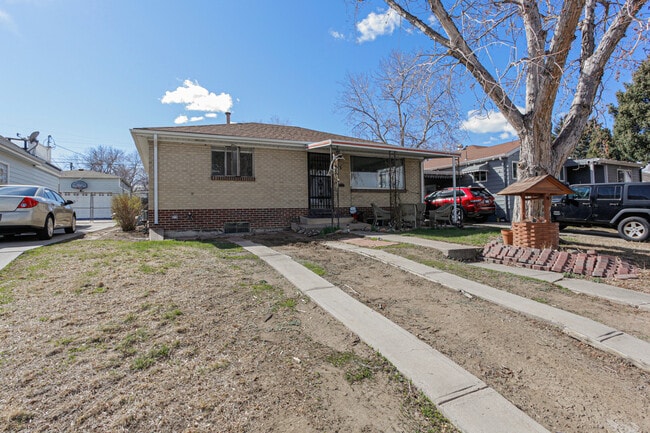 Photo - 35 S Meade St Unidad 35 S Meade St - House