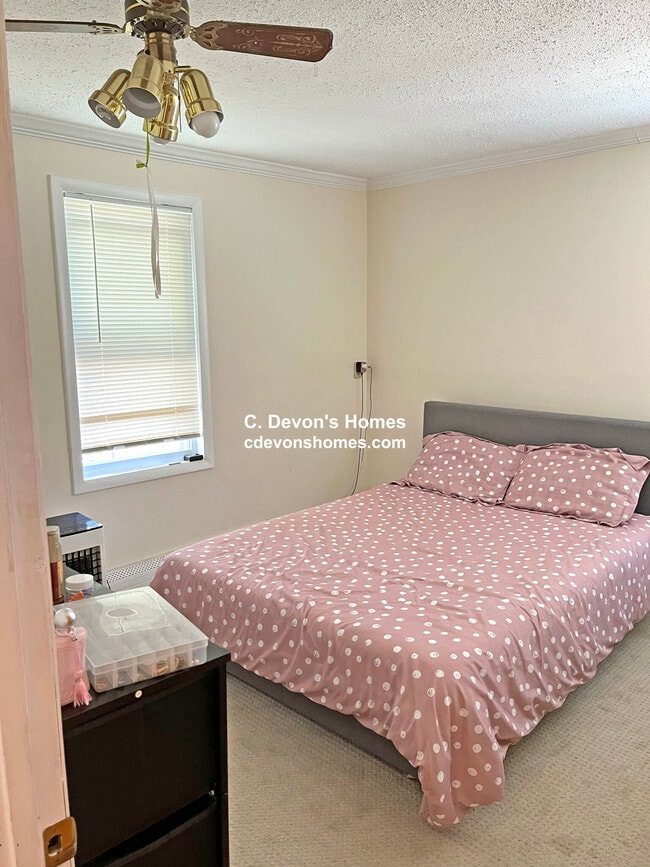 89 2nd St Unit 2