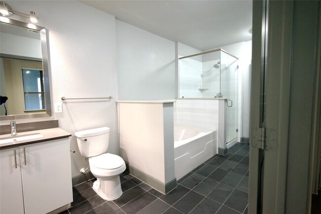 Photo - 3788 Richmond Ave.