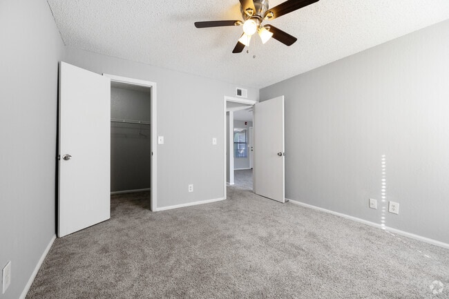 509 North Apartments - 1BR-1BA Bedroom