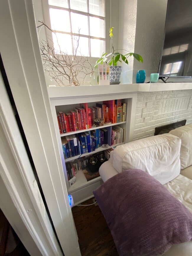 Photo - 2956 Espy Ave Unit 2956