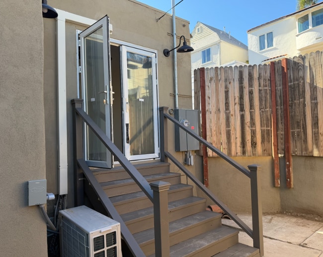 Photo - 3608 Wilshire Terrace Unidad Studio