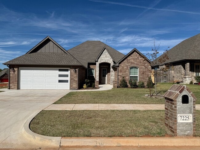 Building Photo - Beautiful New Build Home in Deer Creek