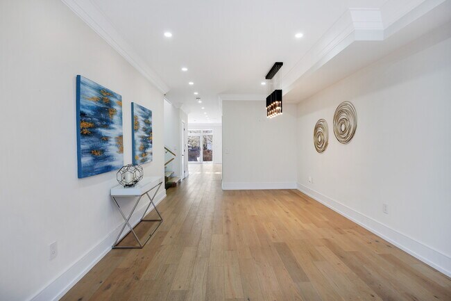 Photo - 54 Trueman Ave