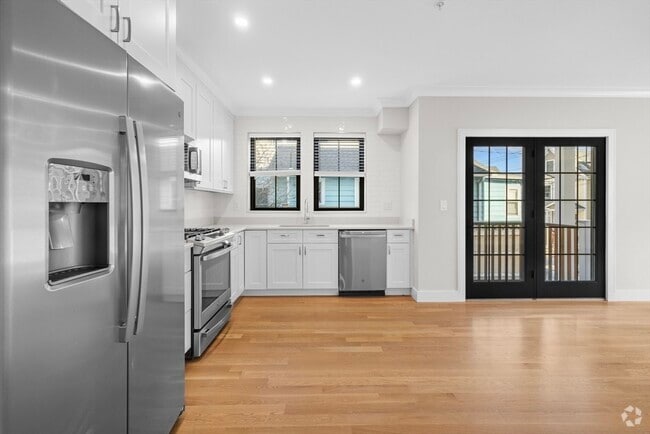 Building Photo - 279 Lamartine St Unit 1A Rental